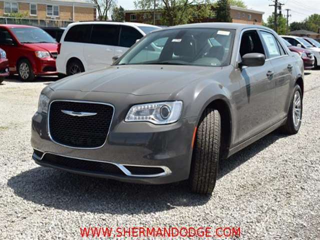 2017 Chrysler 300 Limited 4Dr Sedan